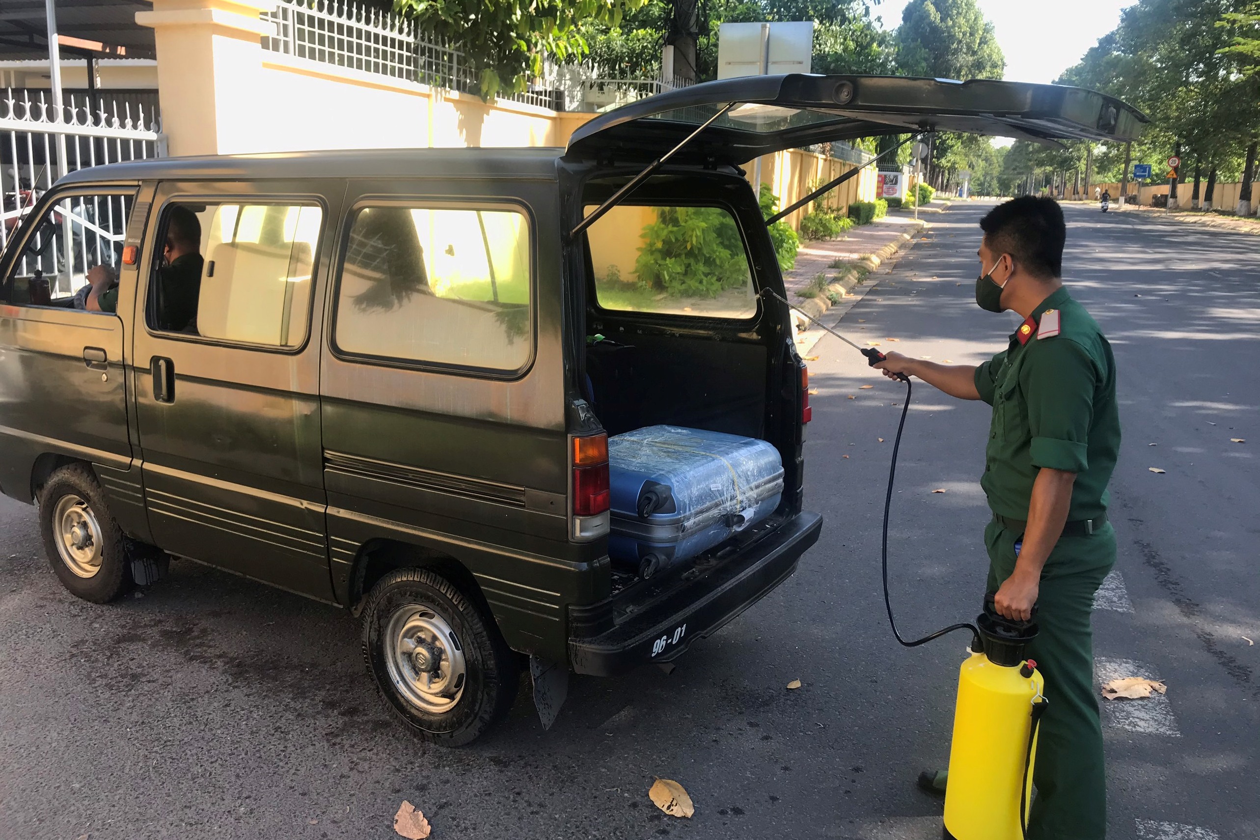 “Cánh sóng” quân bưu vững vàng giữa đại dịch 